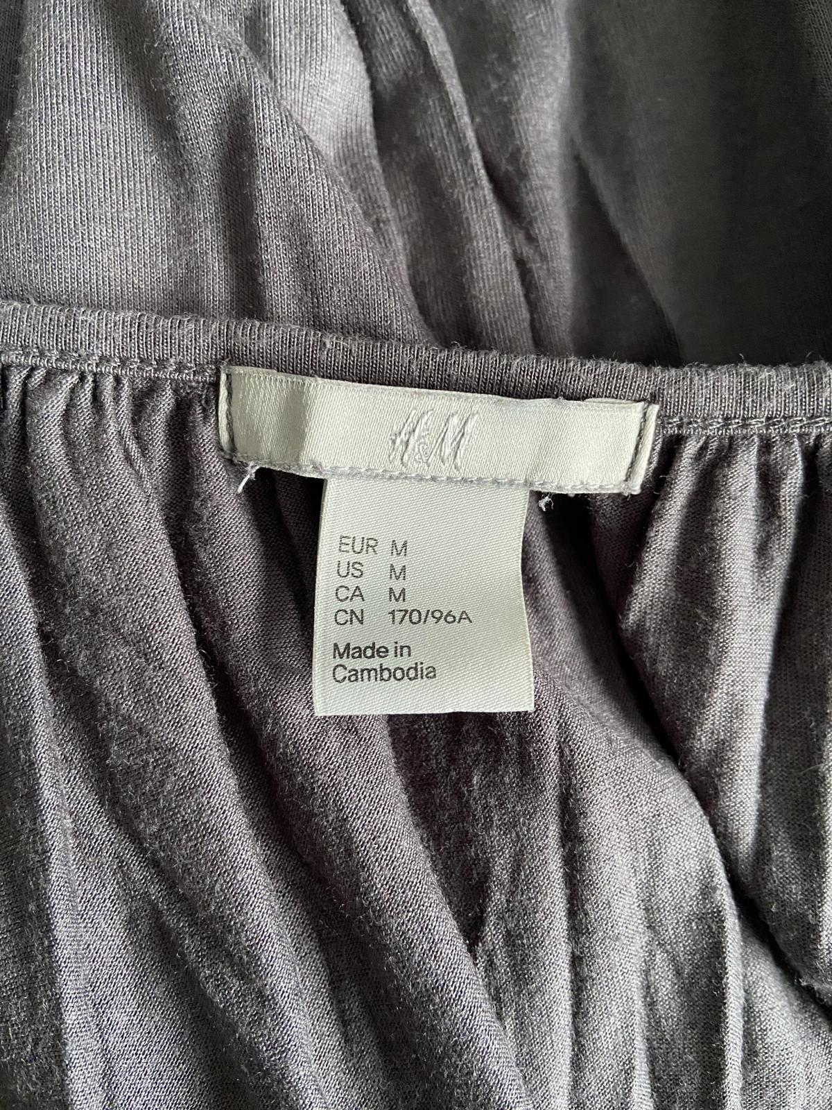 H&M Size Medium Dark Grey Pleated Scoop Neck Blouse 3/4 Sleeve Summer Top