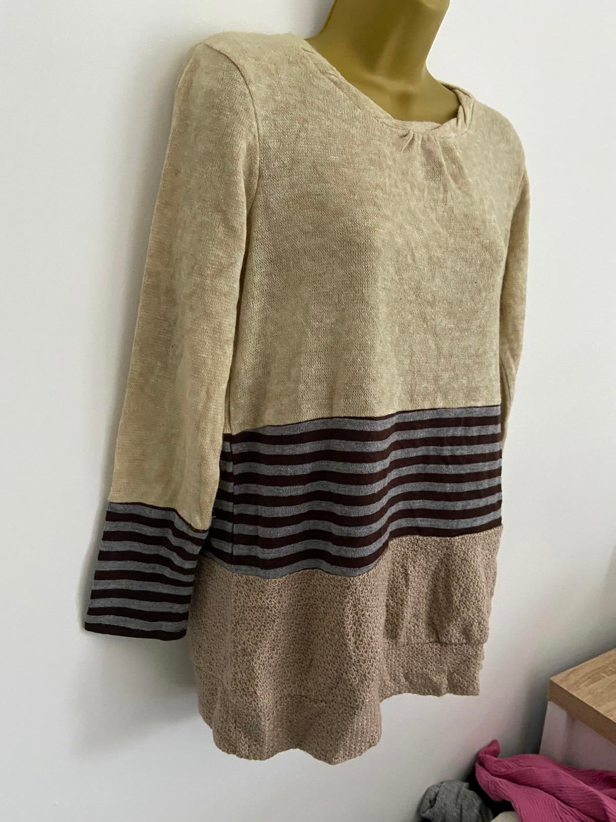 Pleasurable Journey Unique Colour Block Jumper/Sweater - Size S