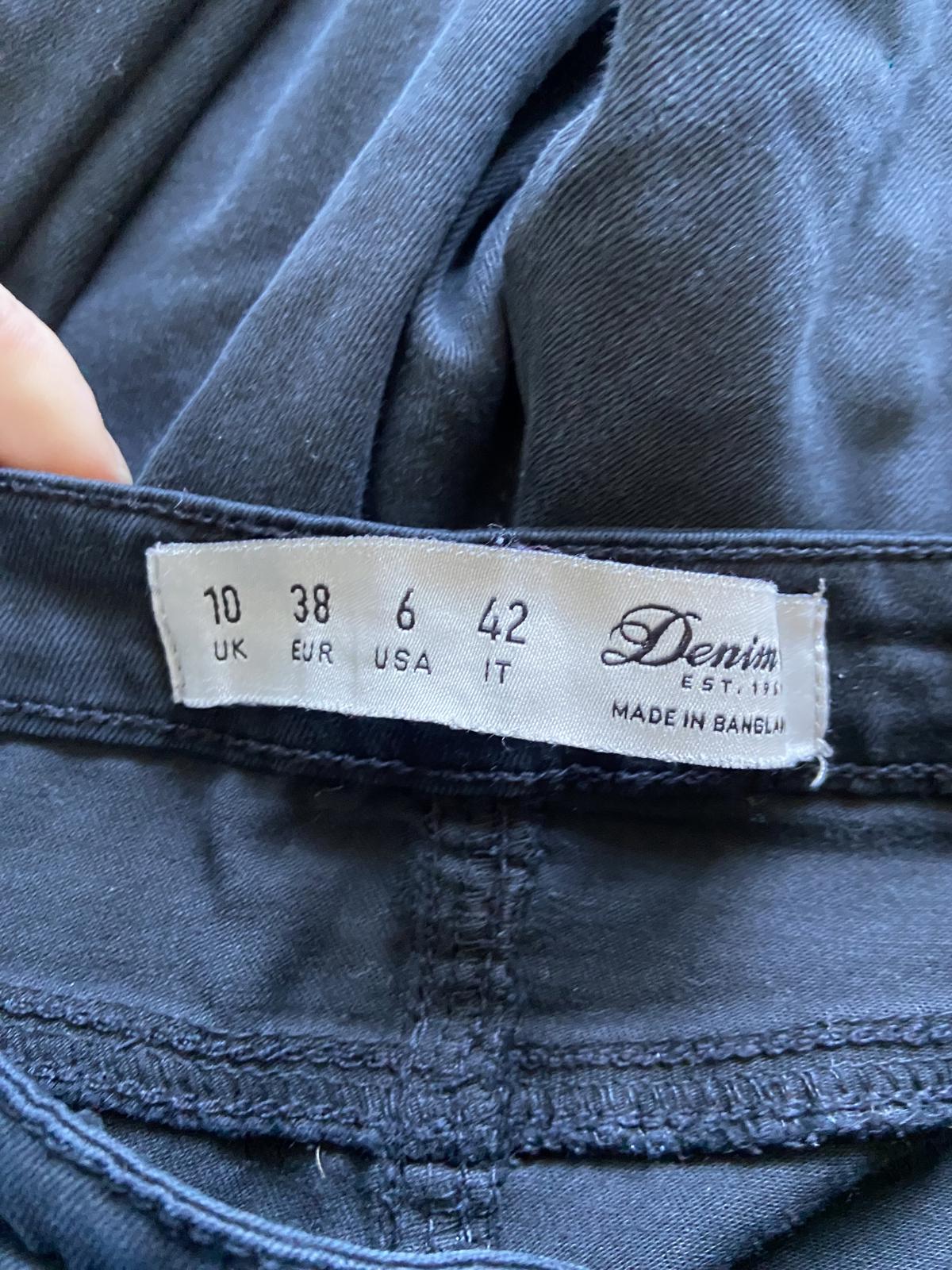 Denim & Co Size 10 Black Skinny Jeans 30L Cotton Blend High Waist Denim