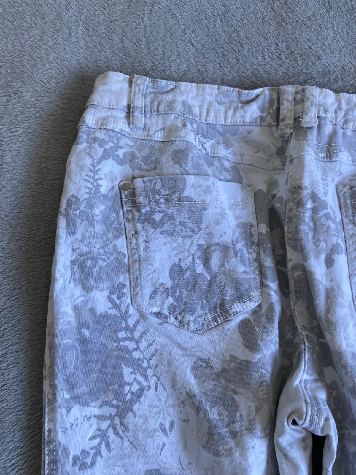 Tu Size 12 White & Grey Floral Denim Jeans Cropped Stretch Cotton Slim Leg