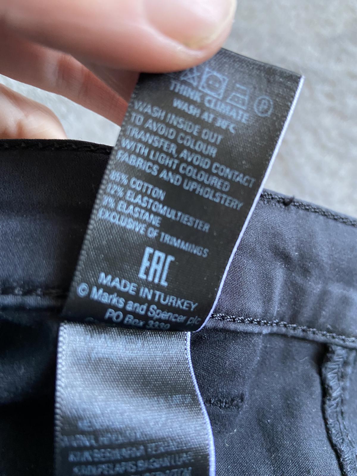 M&S Size 14 Regular Black Lightweight Cotton Stretch Denim Straight Leg Jeans