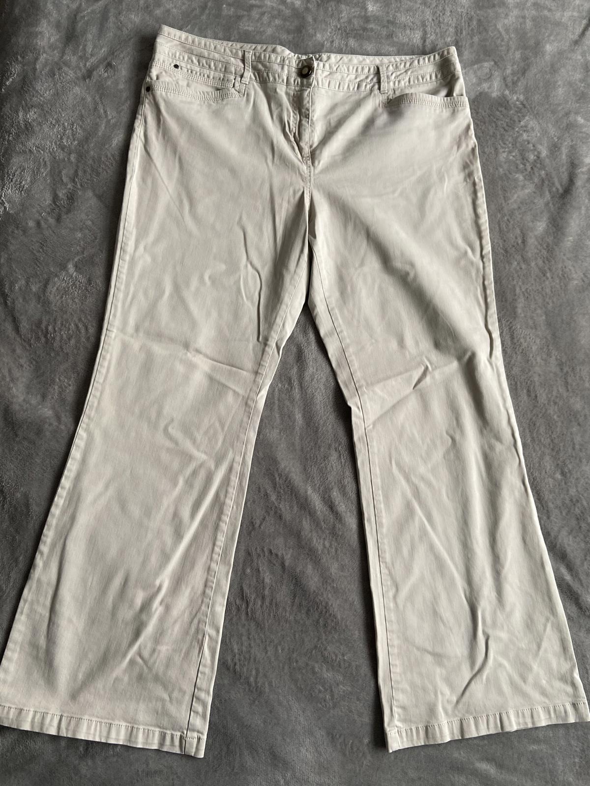 M&S Autograph Weekend Size 18 - 20 Beige Power Trousers Straight Leg 29" Leg
