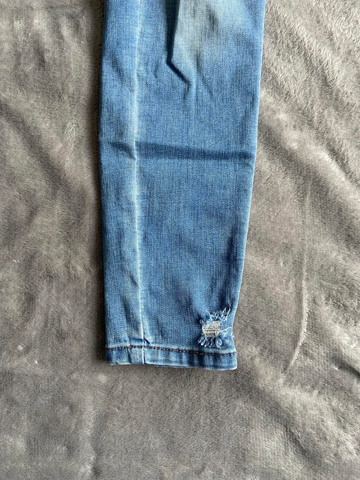 Papaya Size 8 Blue Distressed Skinny Jeans Frayed Ankle Detail 27.5" Leg