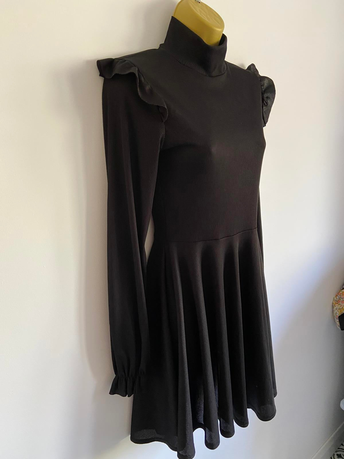 I Saw It First Size 8 Black Ribbed High Neck Long Sleeve Ruffle Skater Dress