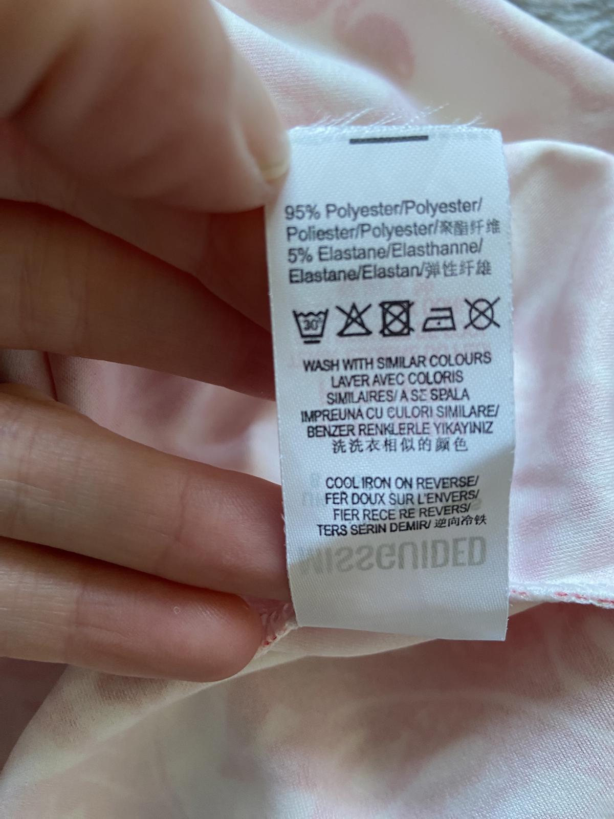 Missguided Size 8 White & Red Floral Paisley Print Bell Sleeve Bodycon Dress