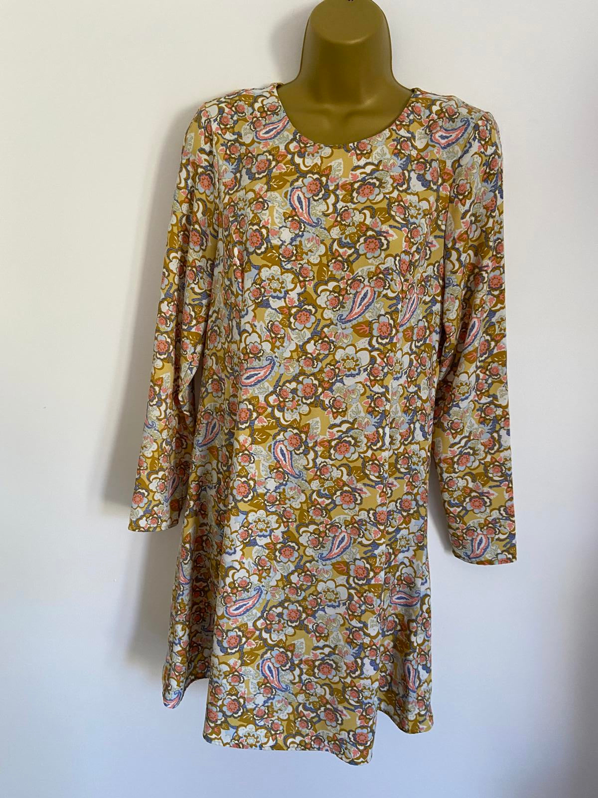 Limited Edition Size 6 Yellow Floral Paisley Print Long Sleeve Shift Dress