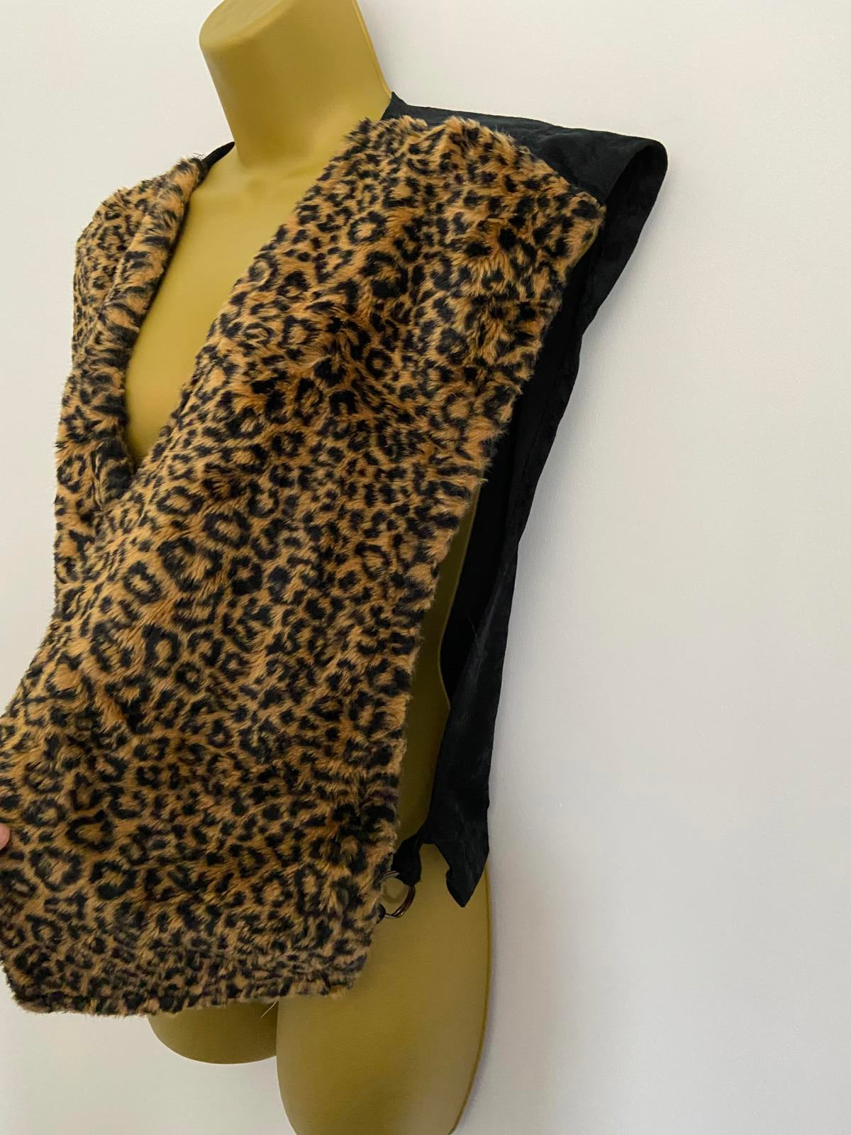 Leopard Print Faux Fur Waistcoat Black Adjustable Back Size Small