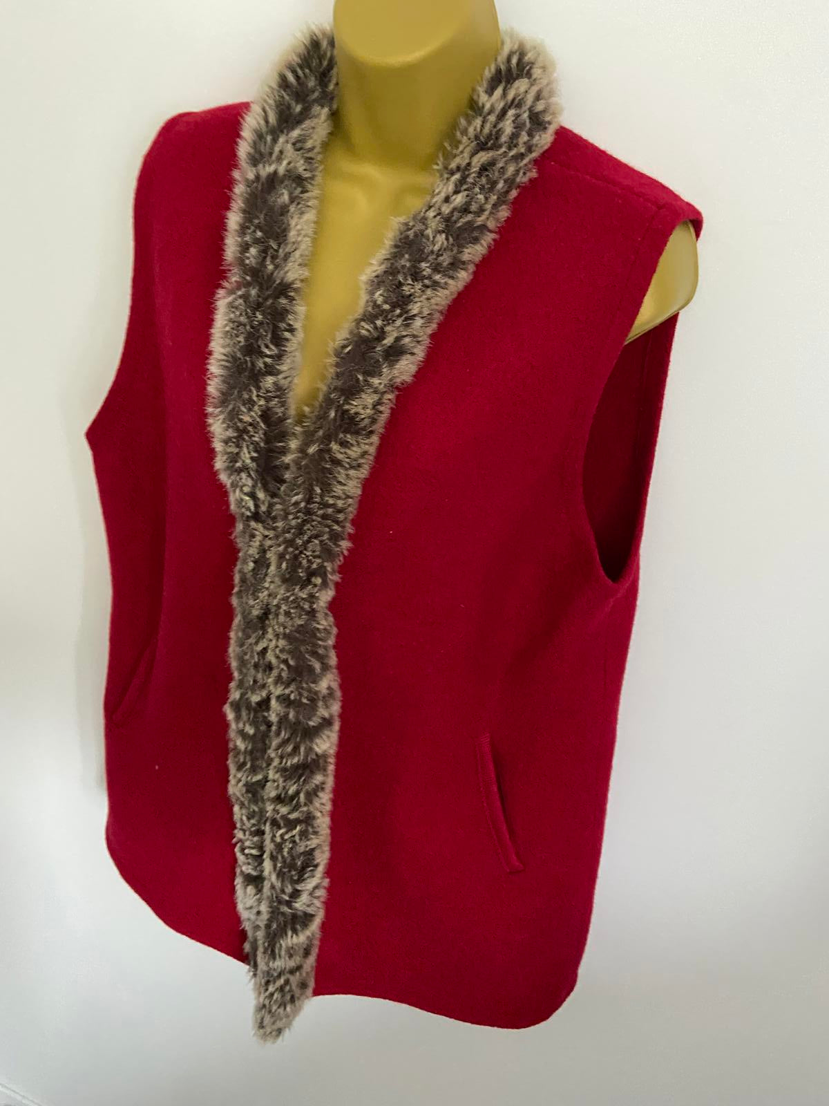 Rosedita Bles Size Medium Red 100% Wool Waistcoat Gilet with Faux Fur Trim