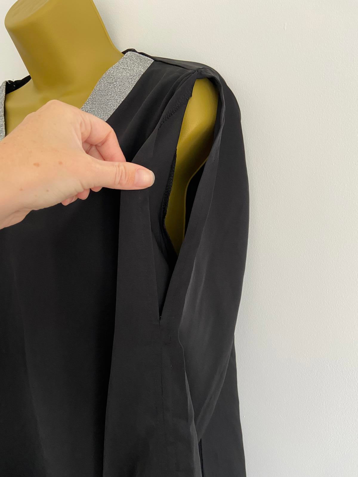 Unbranded Size Medium Black Dress with Open Sleeves