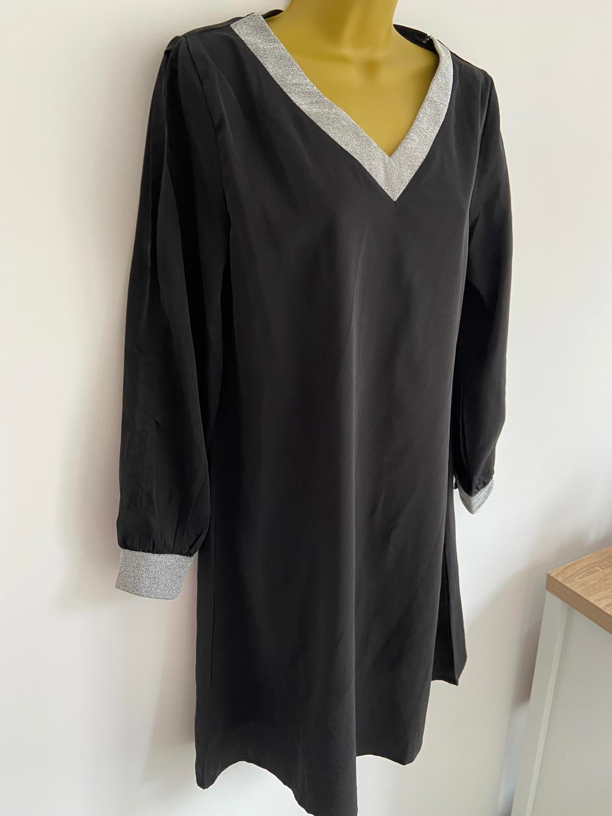 Unbranded Size Medium Black Dress with Open Sleeves