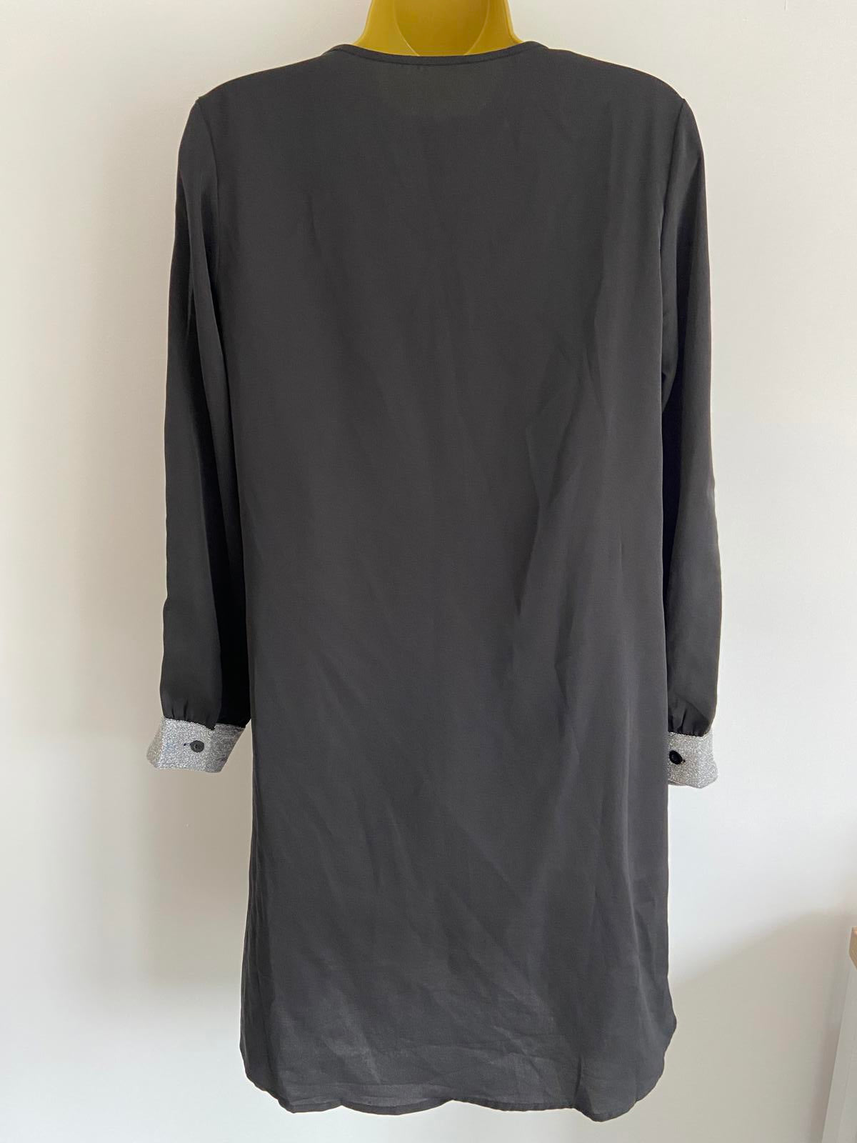 Unbranded Size Medium Black Dress with Open Sleeves
