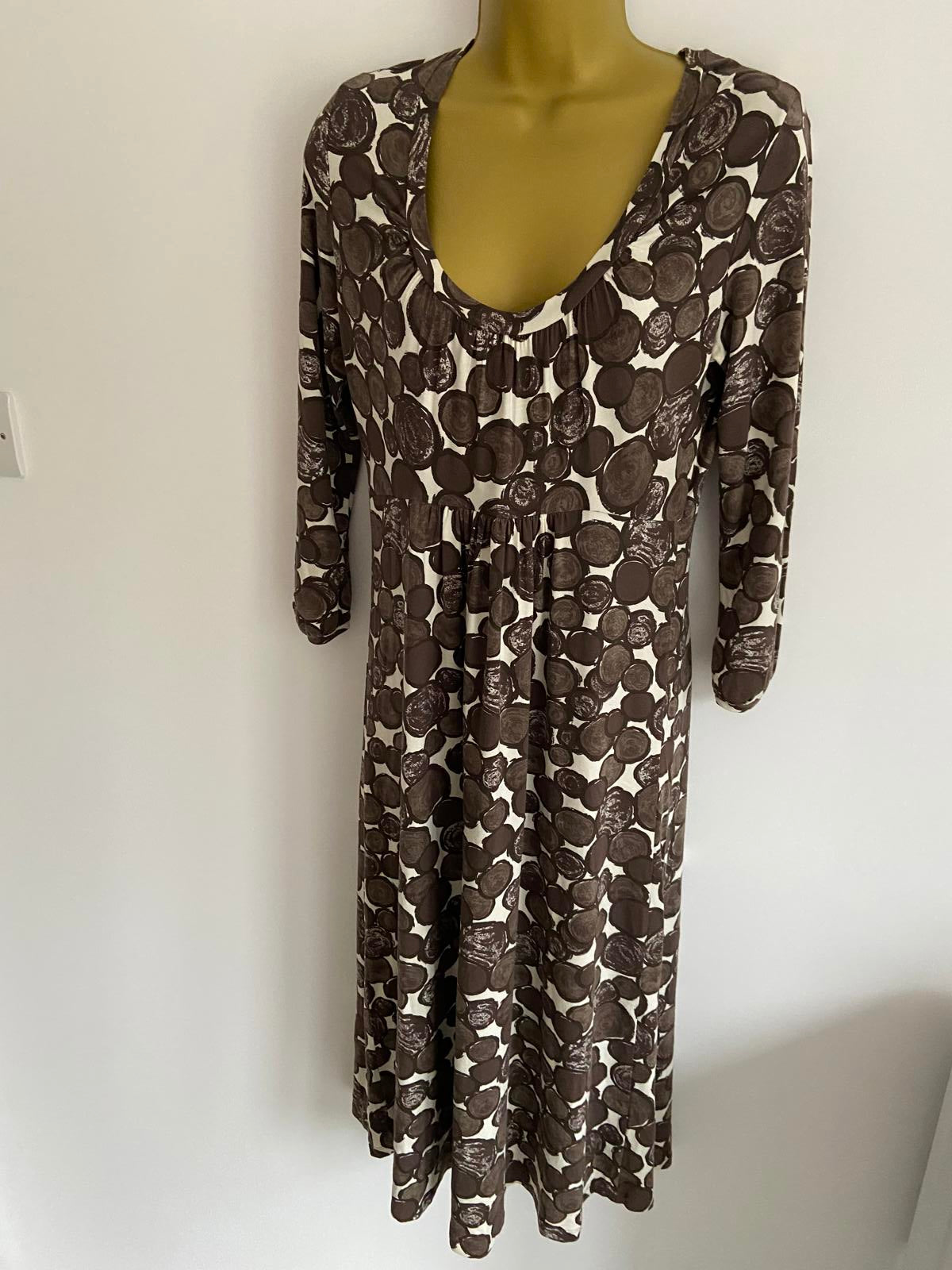 Boden Size 12L Polka Dot Stretchy Dress
