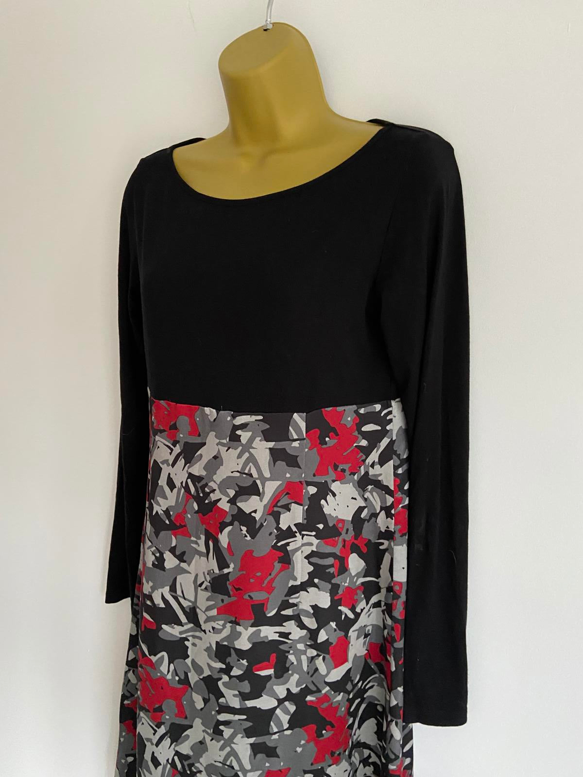 Grey Wolf Black Top & Patterned Skirt Dress - UK 10