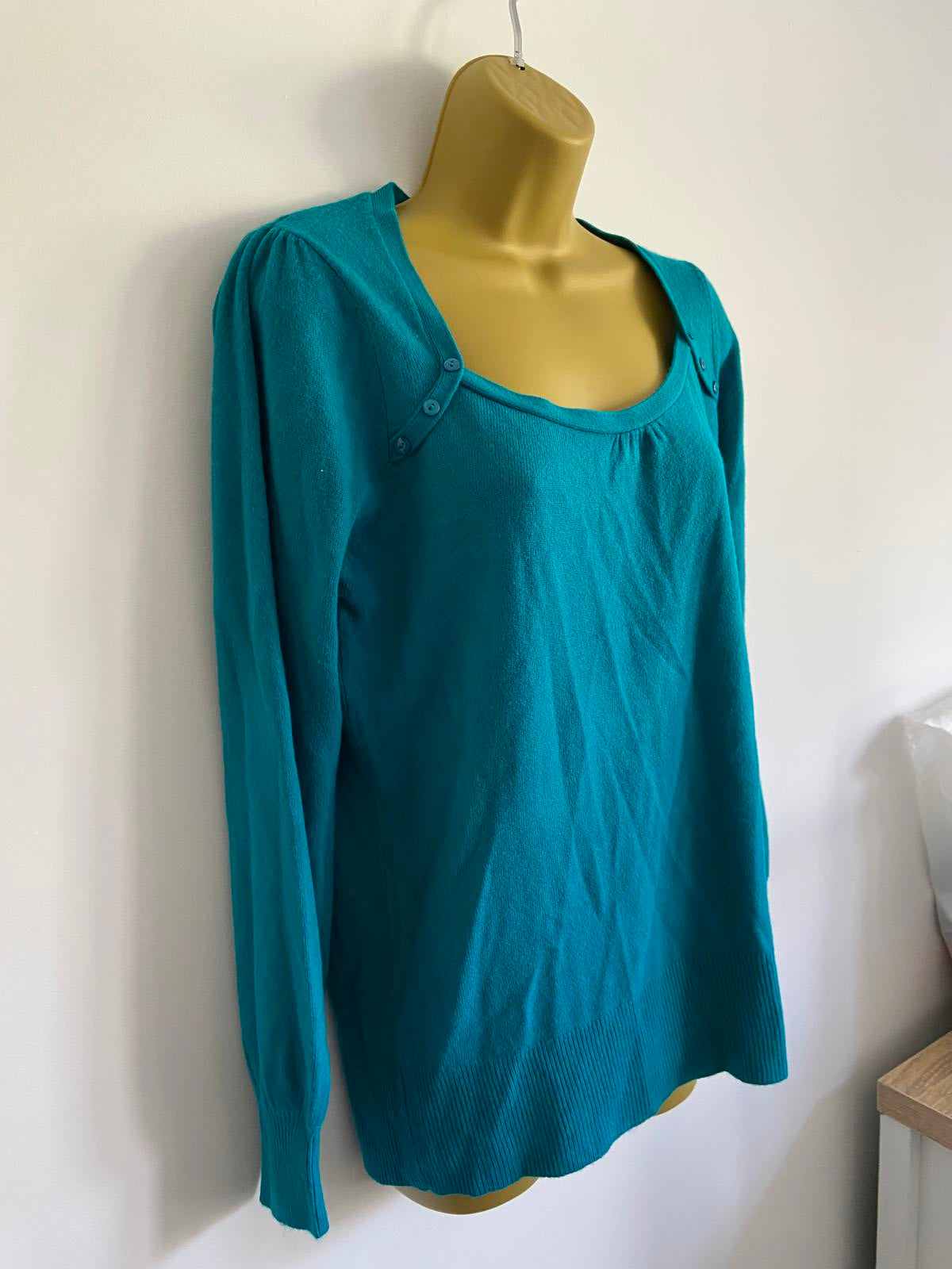 EVIE Ladies Turquoise Blue Lightweight Sweater - Scoop Neck, Button, Size 14-16