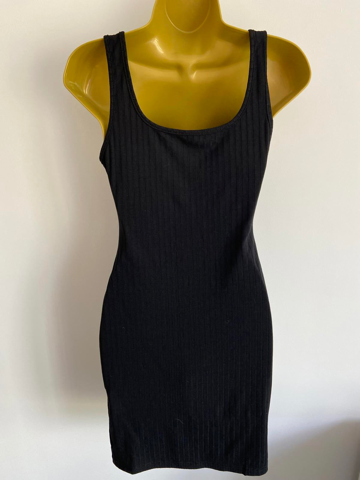 YOZY Size Small Black Sleeveless Dress