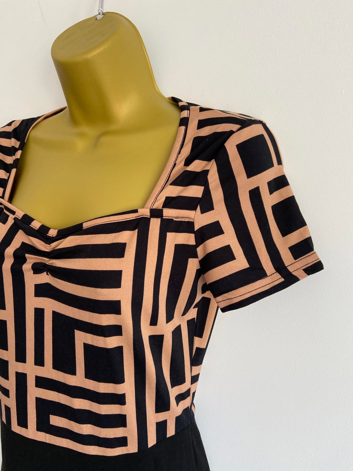 Unbranded Two-Tone Sleeveless Dress - Size Small