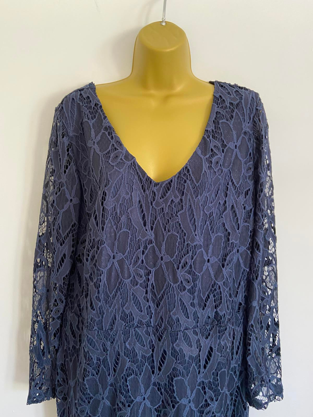 So Fabulous Size 18 Navy Blue Floral Lace V-Neck Long Sleeve Lined Party Dress
