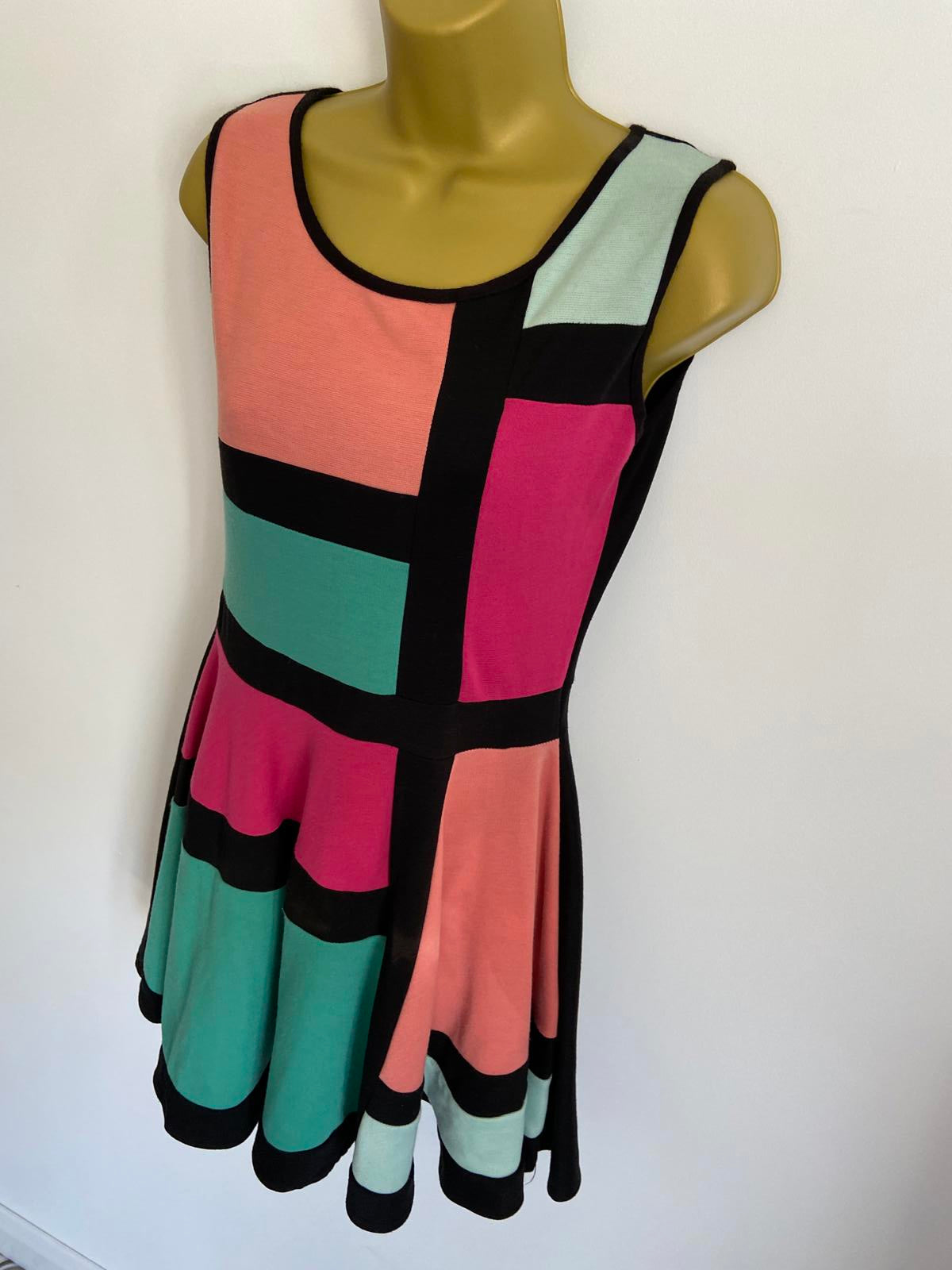 Boohoo Size 12 Colour Block Panel Skater Dress Coral Pink Green & Black