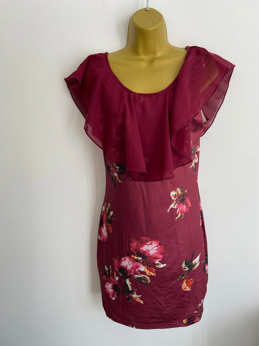 Unbranded Red floral dress - Size Small
