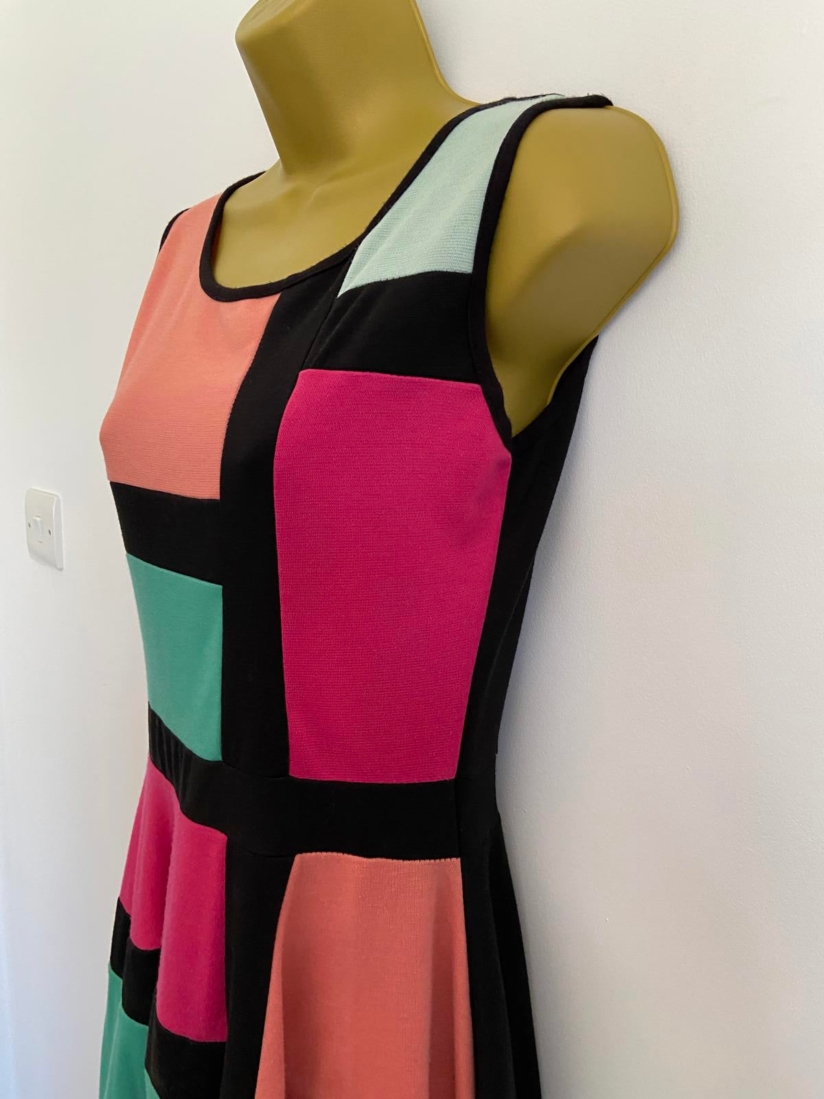 Boohoo Size 12 Colour Block Panel Skater Dress Coral Pink Green & Black