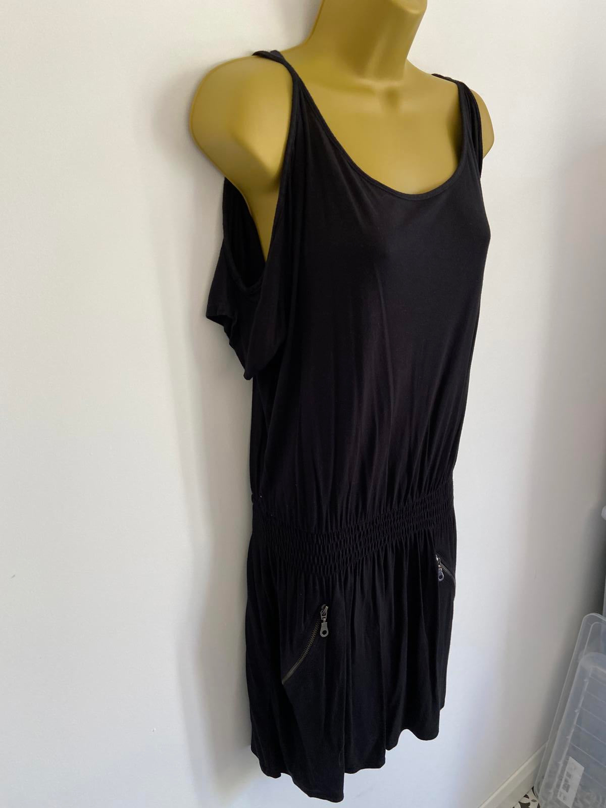 Dorothy Perkins Size 10 Black Cold Shoulder Dress with Zip Pockets