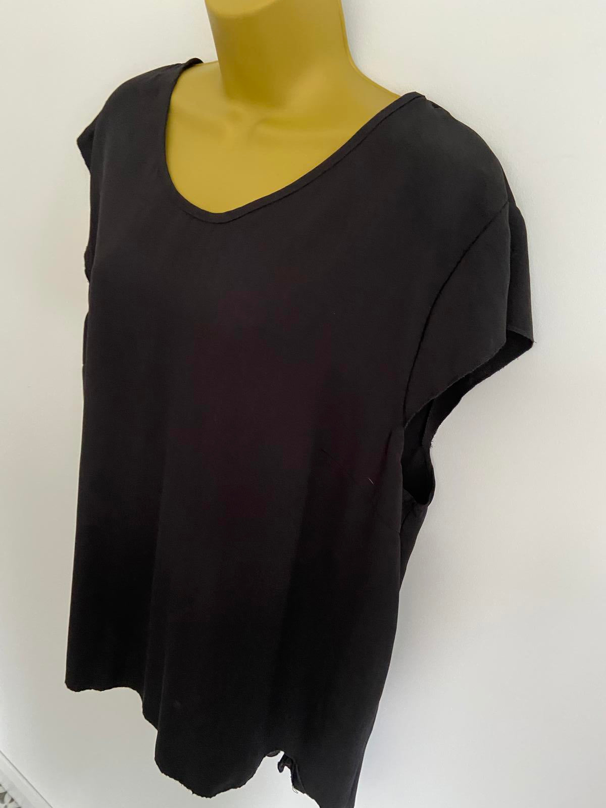 SHEIN Size 4XL Black V-Neck Short Sleeve Blouse with Pleated Back Detail