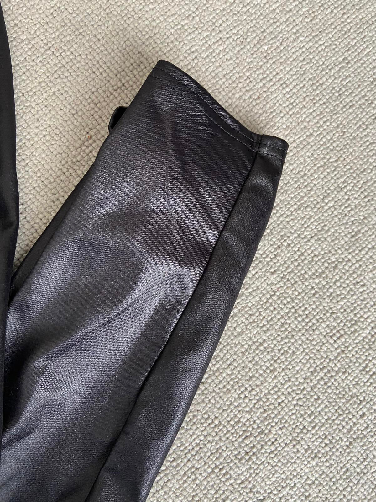 PrettyLittleThing Size 8 Black Wet-Look Jeggings