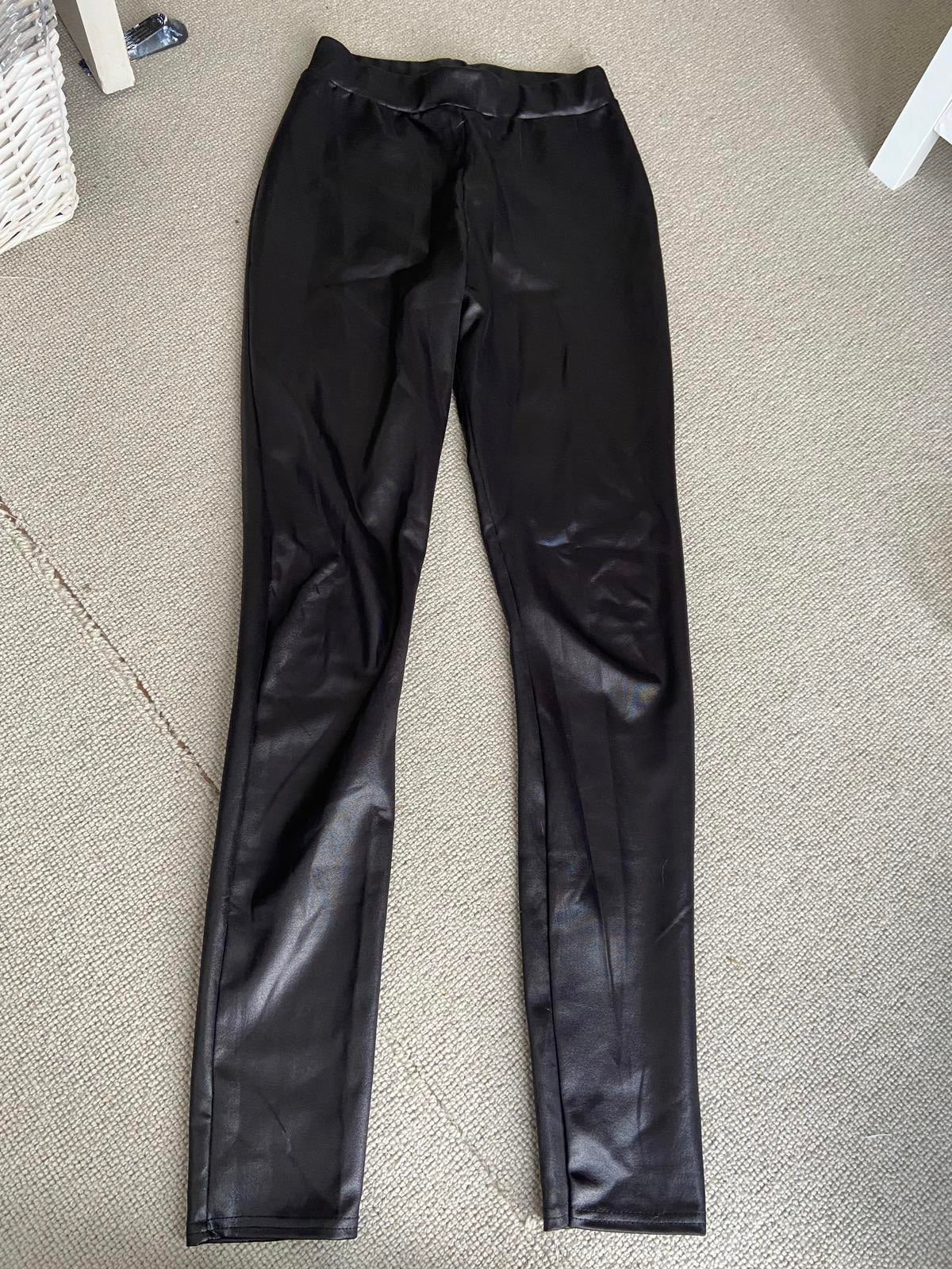 PrettyLittleThing Size 8 Black Wet-Look Jeggings
