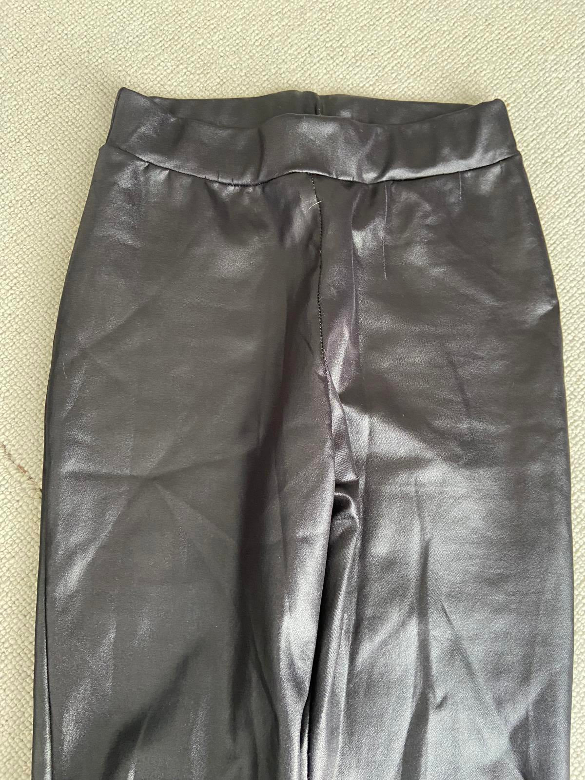 PrettyLittleThing Size 8 Black Wet-Look Jeggings