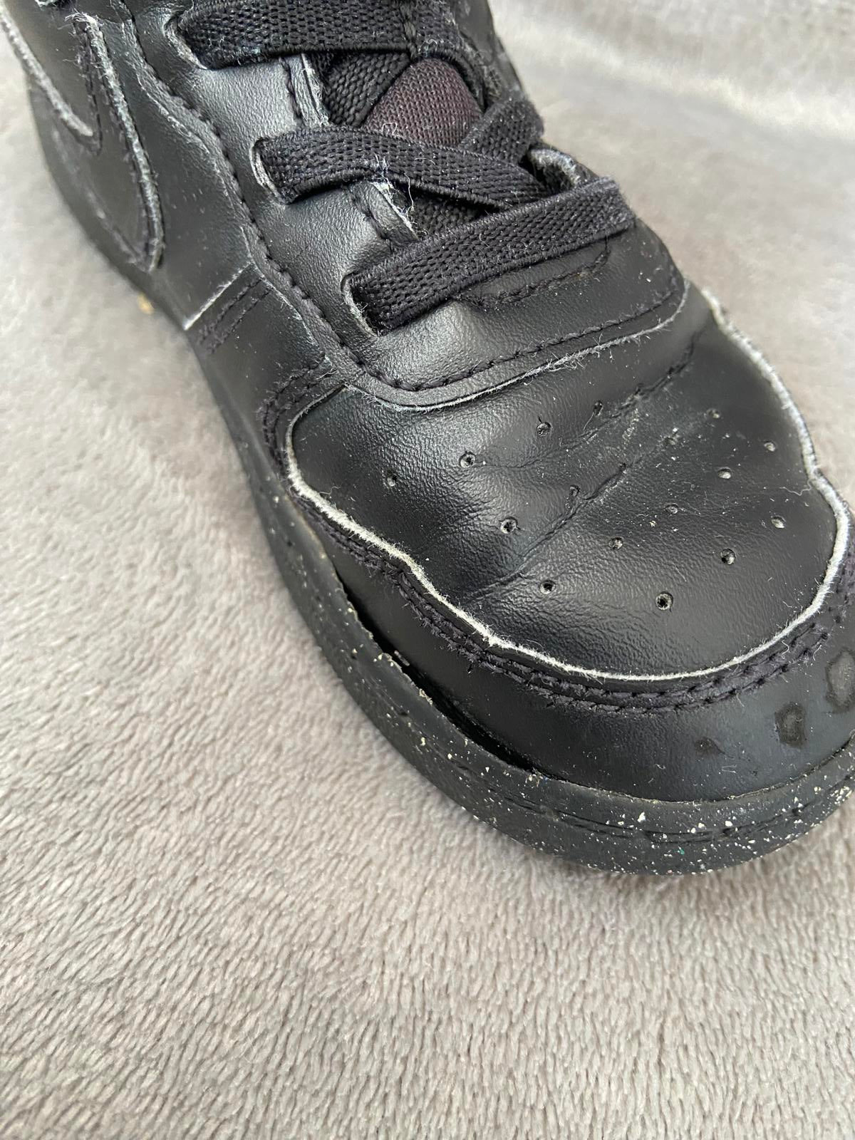 Nike Boys Black Trainers UK Size 9.5 Toddler Shoes Hook & Loop Fastening