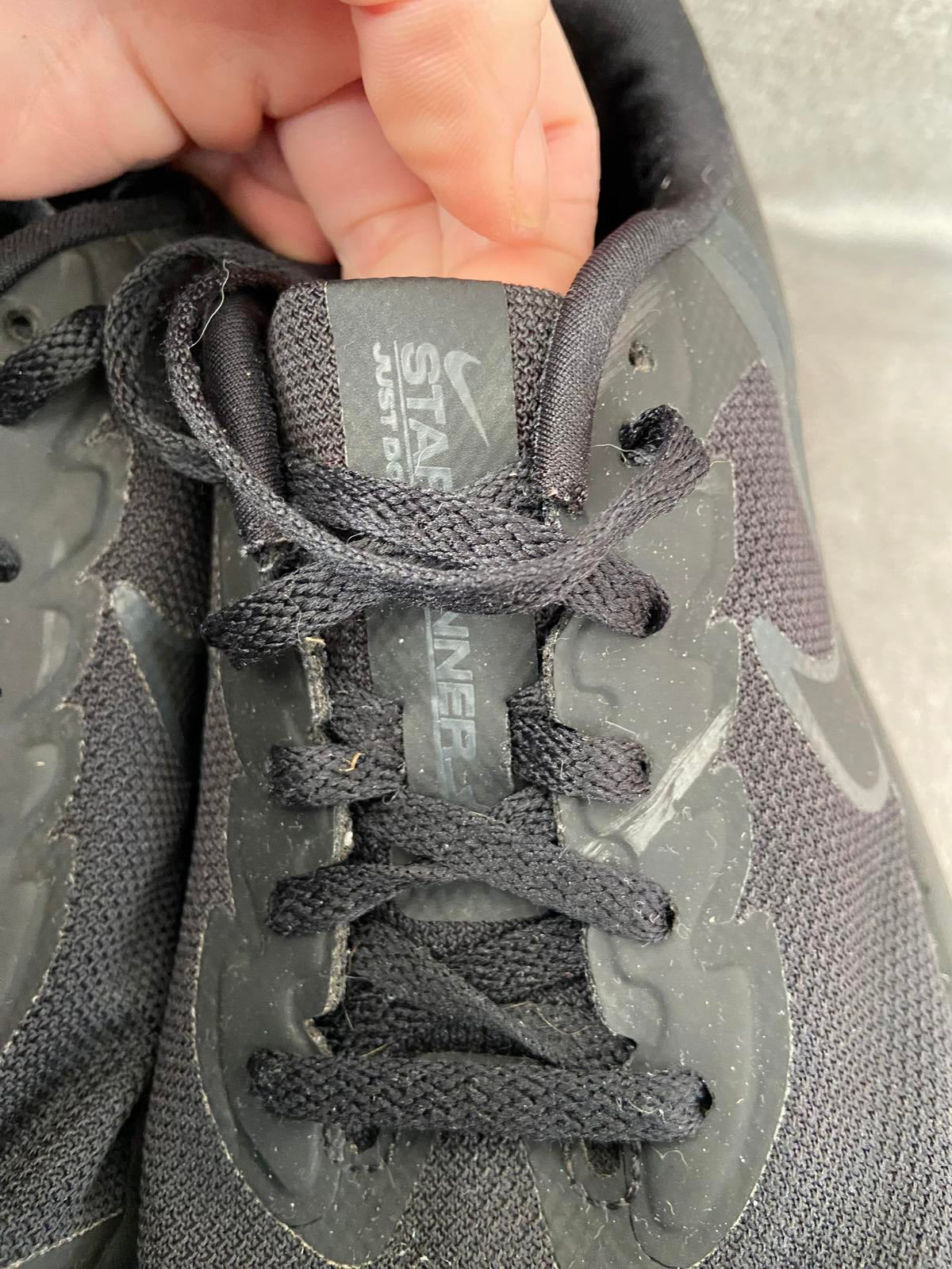 Nike Star Runner All Black Soft Running Shoes Trainers UK Size 5.5