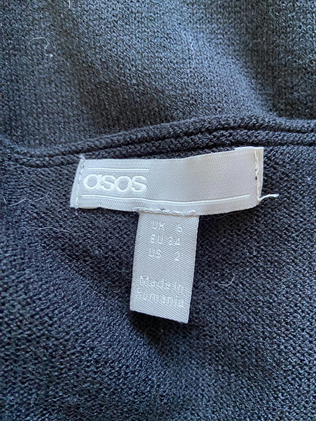 ASOS Size 6 Black V-Neck Knit Dress Long Sleeve with Ruched Drawstring Detail