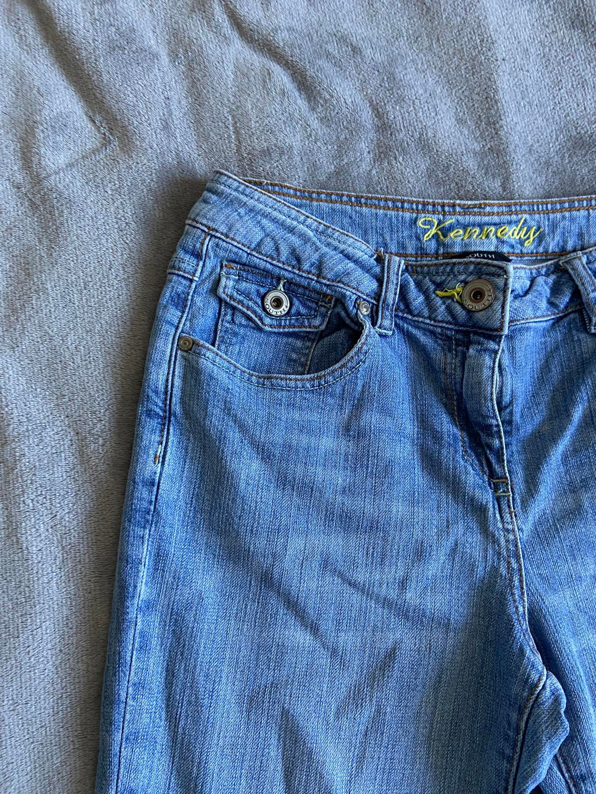 South Kennedy Size 12 Light Wash Denim Jeans Crooped Embellished Back Pockets