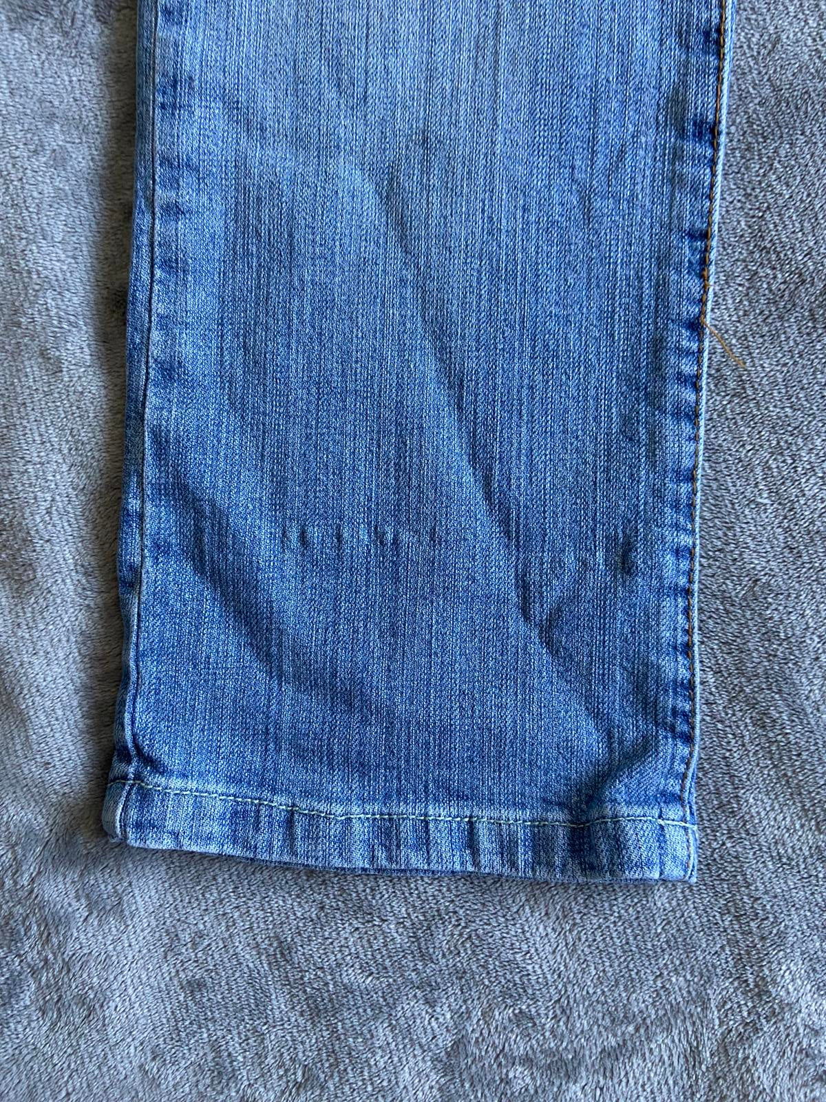 South Kennedy Size 12 Light Wash Denim Jeans Crooped Embellished Back Pockets