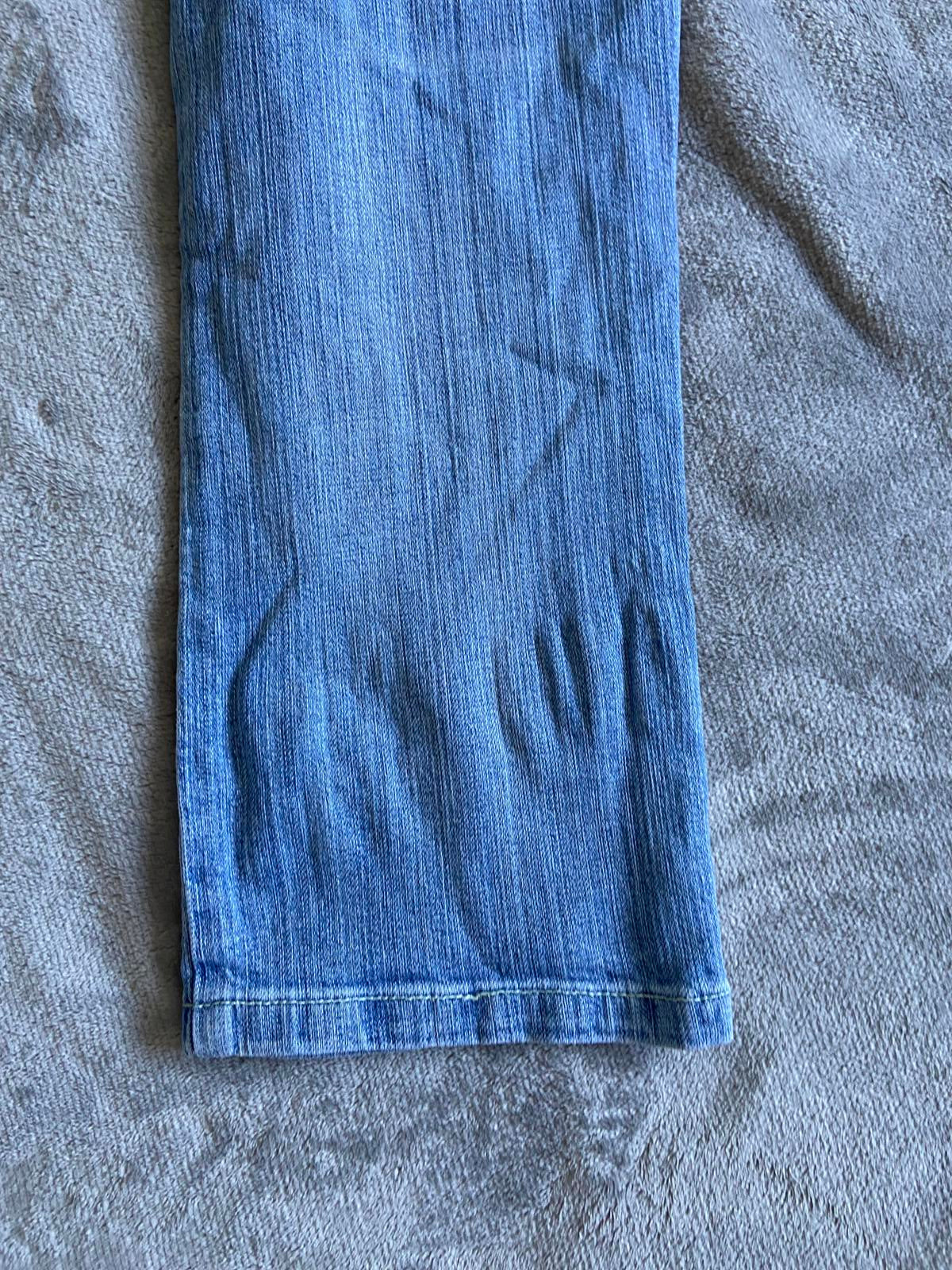 South Kennedy Size 12 Light Wash Denim Jeans Crooped Embellished Back Pockets