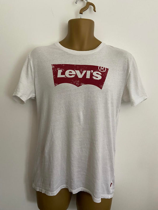 Levi's White T-Shirt with Classic Red Batwing Logo - Short Sleeve, Size Medium