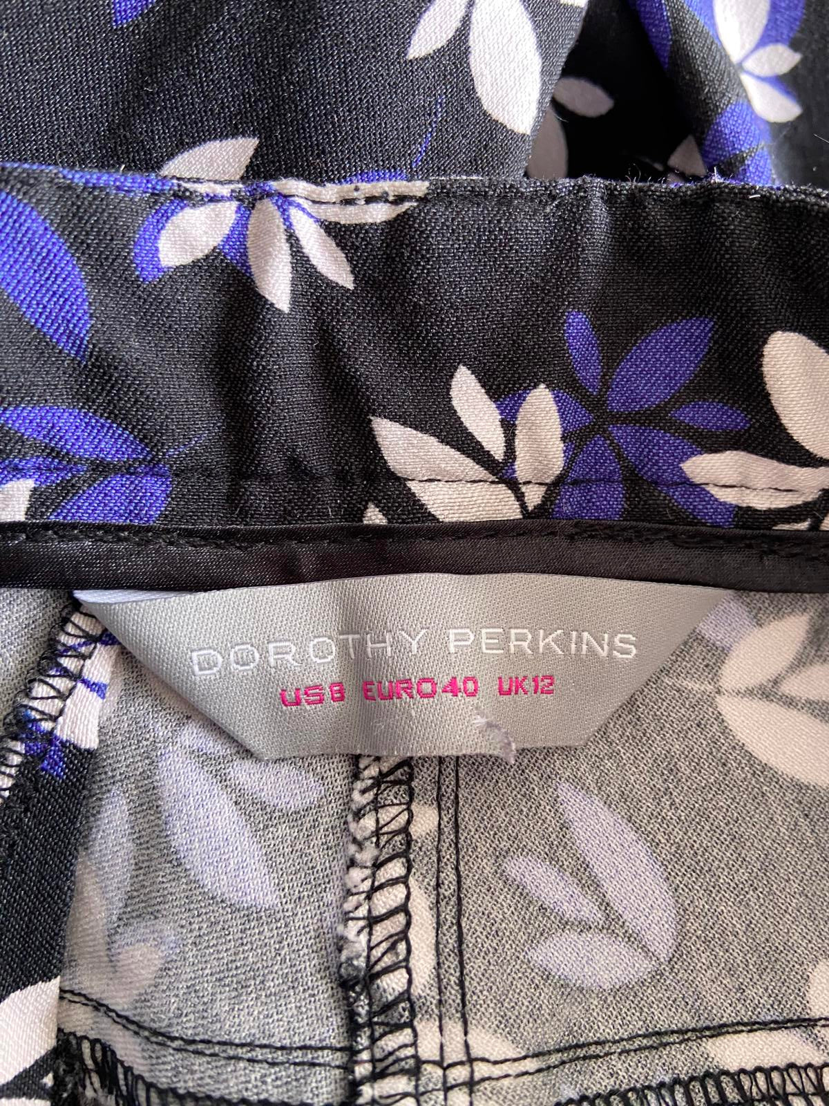 Dorothy Perkins Size 12 Black Floral Cropped Trousers Blue & White Print