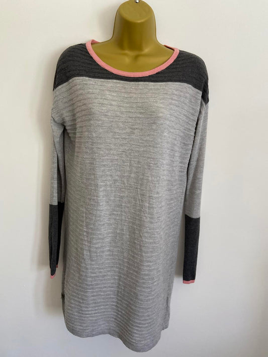 Capsule Size 8-10 Grey Colour Block Longline Sweater Pink Trim Jumper