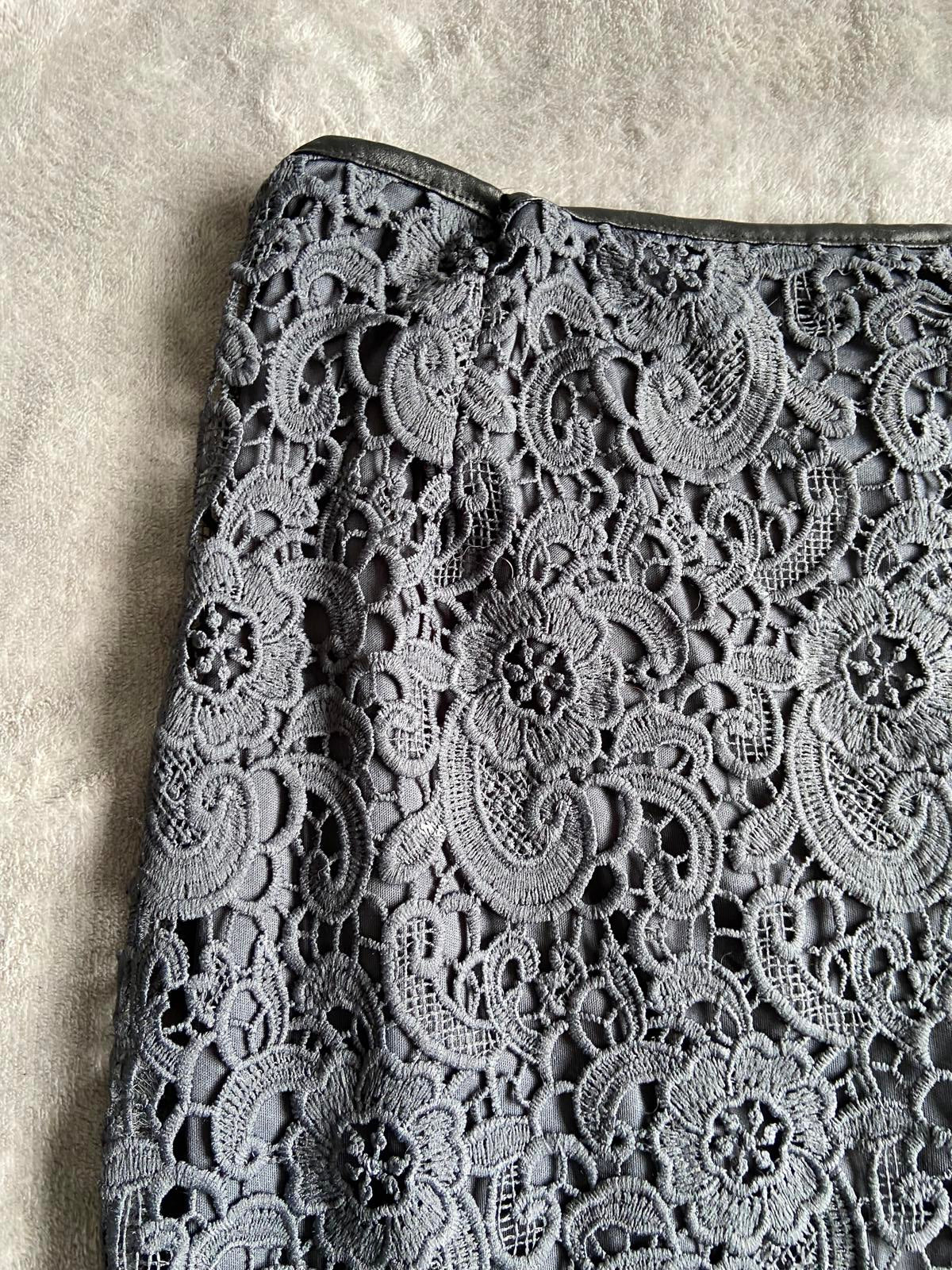 La Redoute Size 12 Navy Blue Guipure Lace Pencil Skirt 40cm Waist