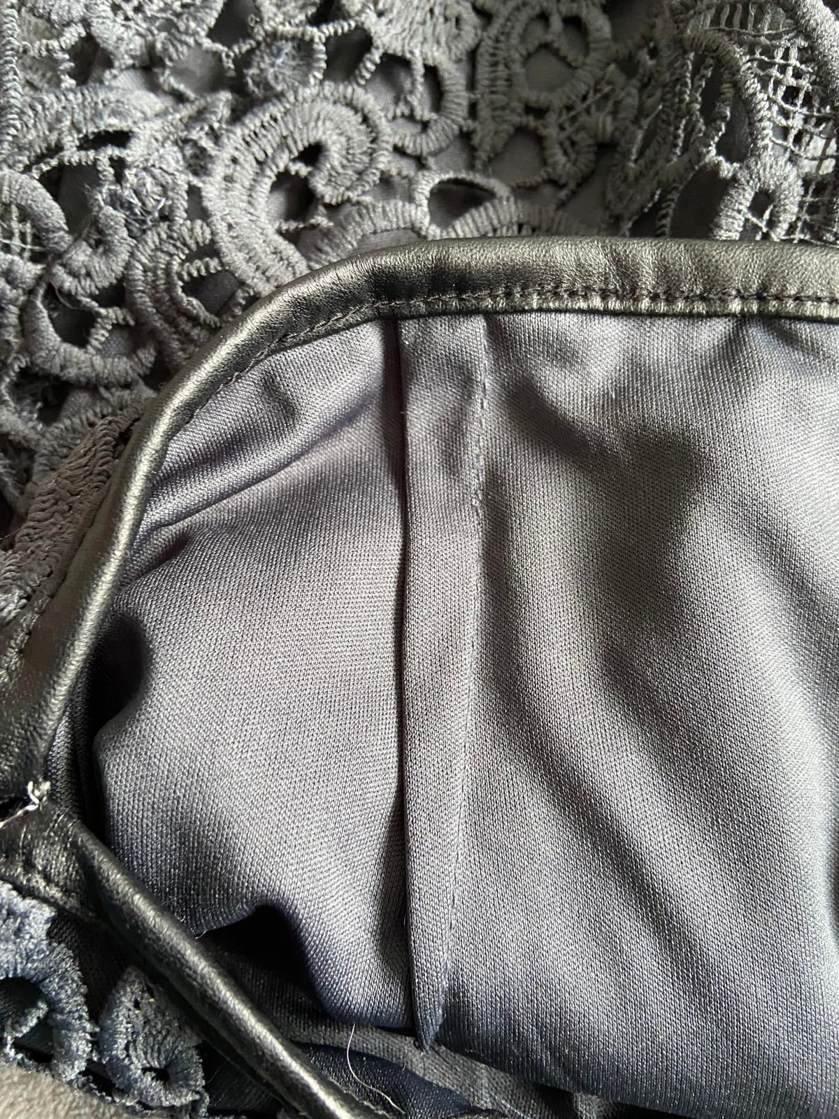 La Redoute Size 12 Navy Blue Guipure Lace Pencil Skirt 40cm Waist