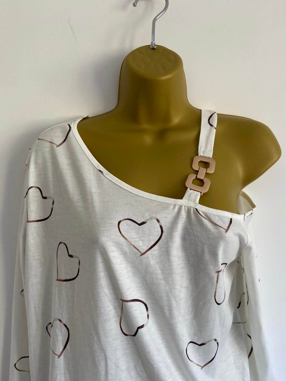 Small Unique One-Shoulder Long-Sleeve Top