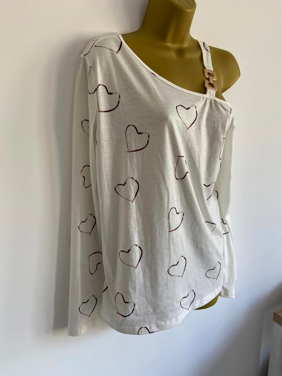 Small Unique One-Shoulder Long-Sleeve Top