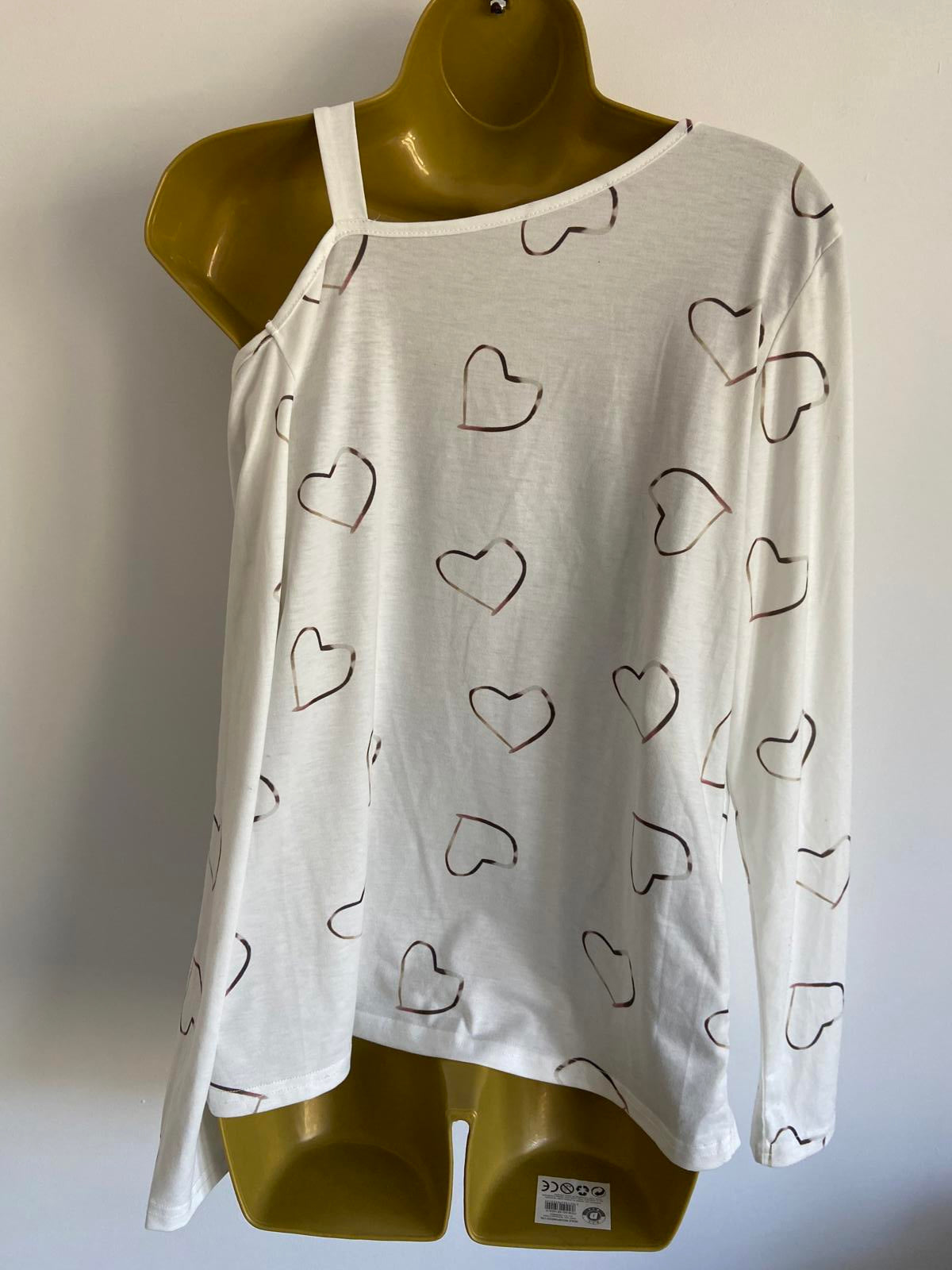 Small Unique One-Shoulder Long-Sleeve Top