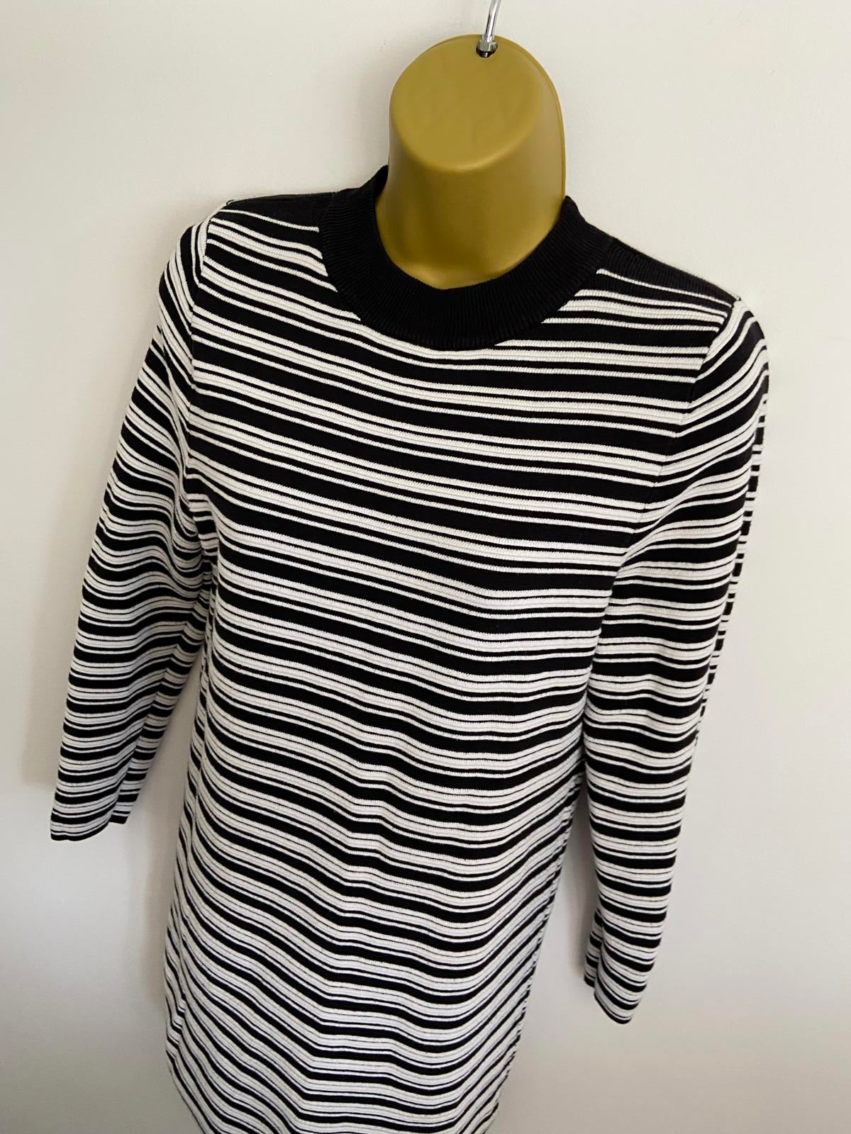 V by Very Size 12 Black & White Striped Long Sleeve Mini Dress
