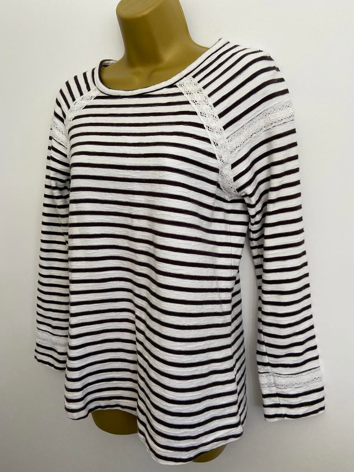 Falmer Heritage Size 10 Black & White Striped Cotton Top Lace Trim