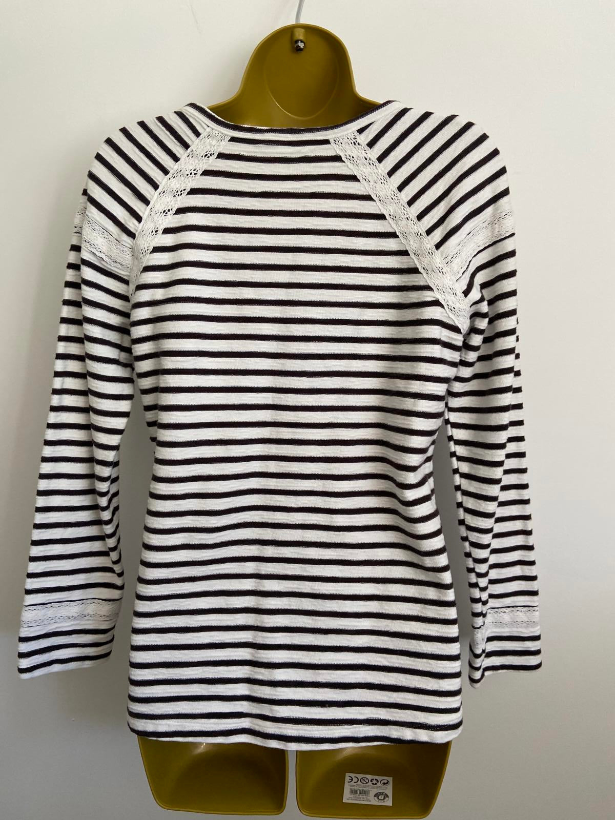 Falmer Heritage Size 10 Black & White Striped Cotton Top Lace Trim