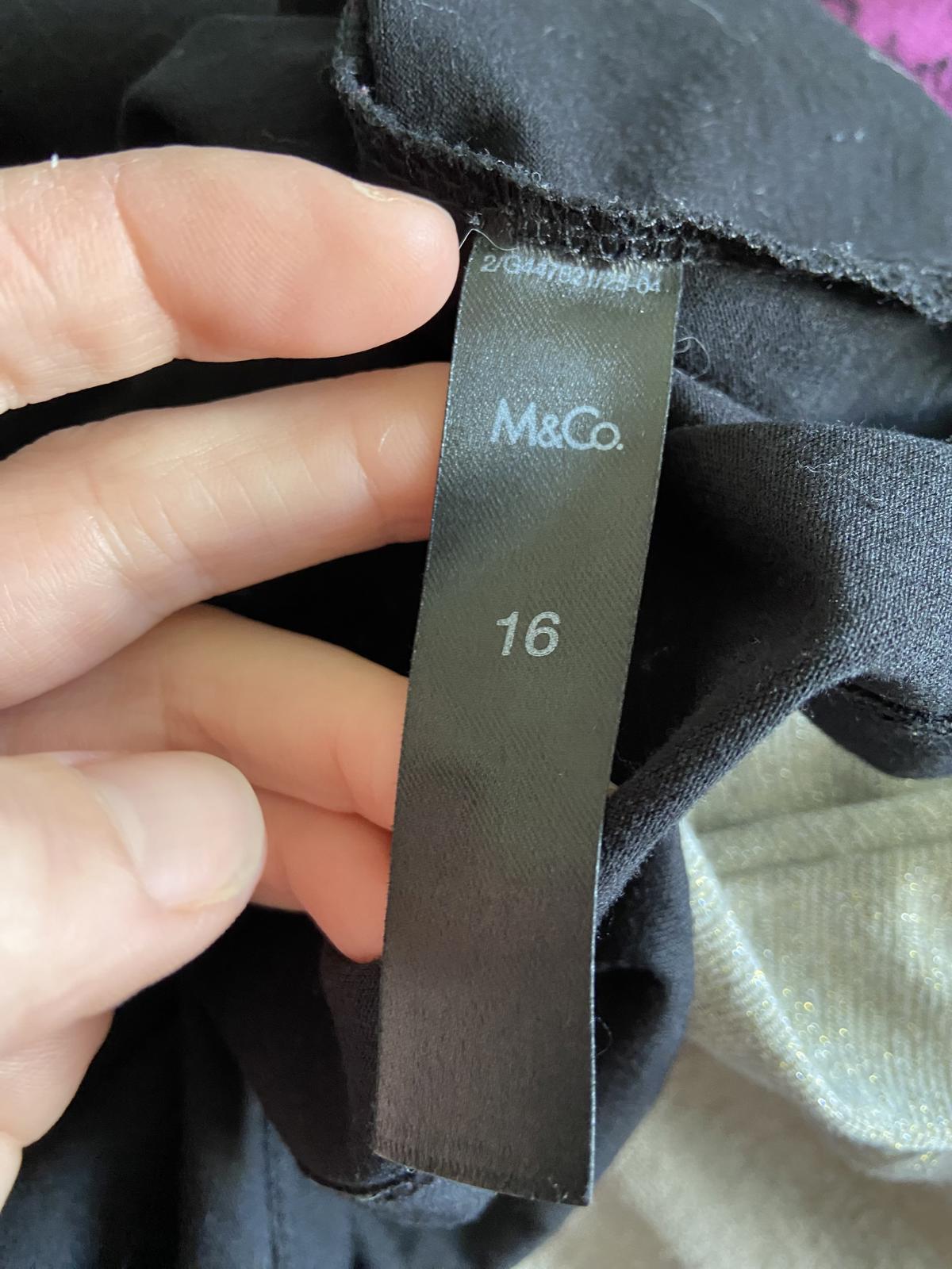 M&Co Size 16 Silver Metallic & Black Panel T-Shirt Short Sleeve Top