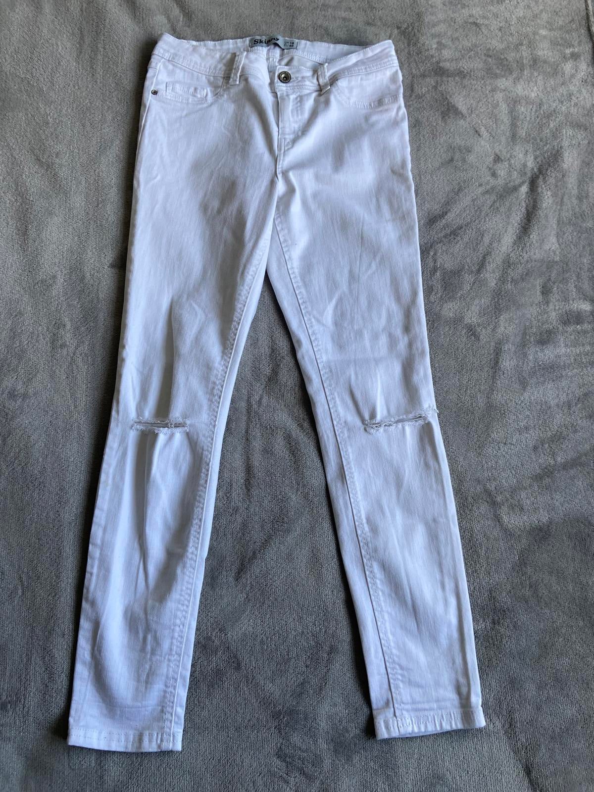 New Look White Skinny Jeans Size 12 Distressed Ripped Knee Denim