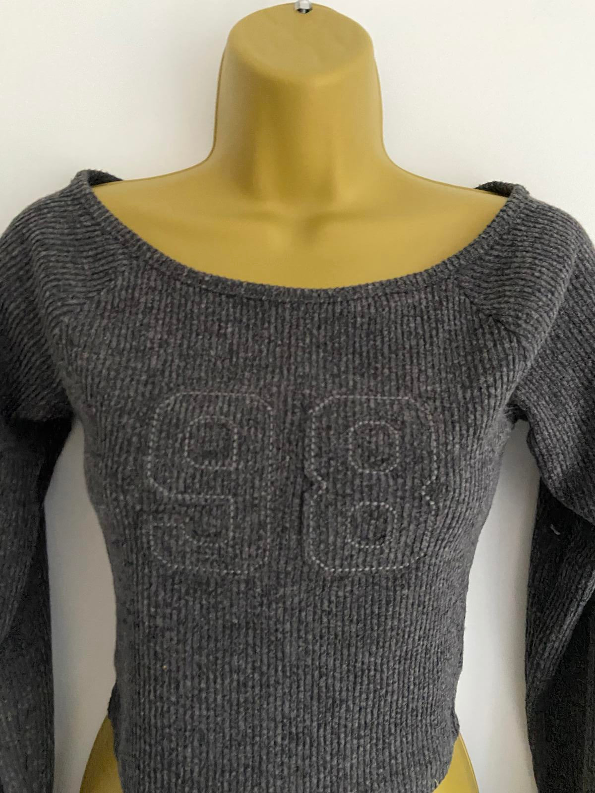 Primark Ladies Charcoal Grey Cropped Ribbed Sweater - 98 Graphic, Size Medium