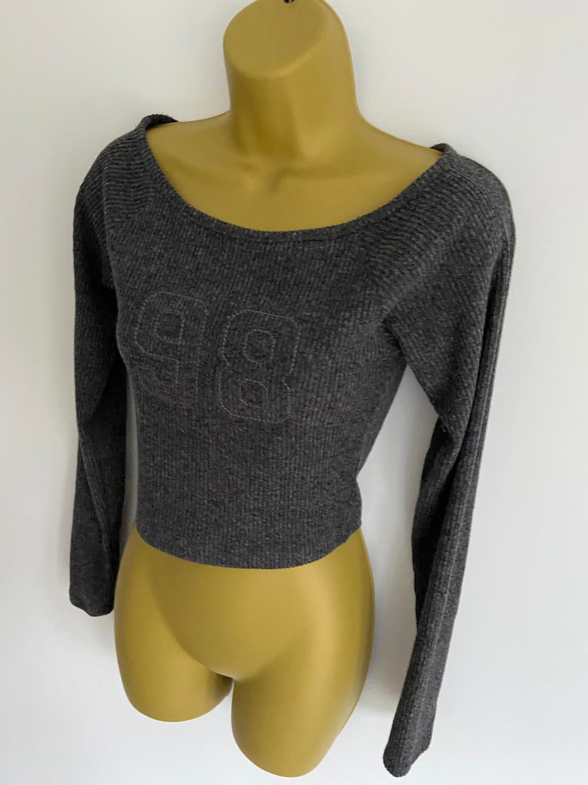 Primark Ladies Charcoal Grey Cropped Ribbed Sweater - 98 Graphic, Size Medium